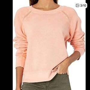 Paige Daytona Sweatshirt Peach Blooming Dahlia